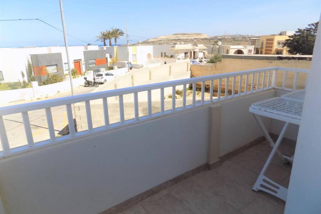 Sunshine Holiday Apartment 5 With Spectacular Seaviews St. Paul's Bay Exteriér fotografie